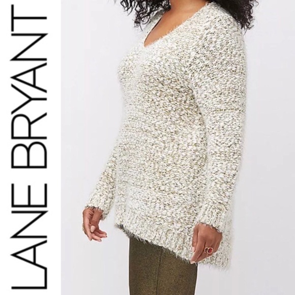 Lane Bryant Sweaters - Lane Bryant White Gold Metallic Sweater